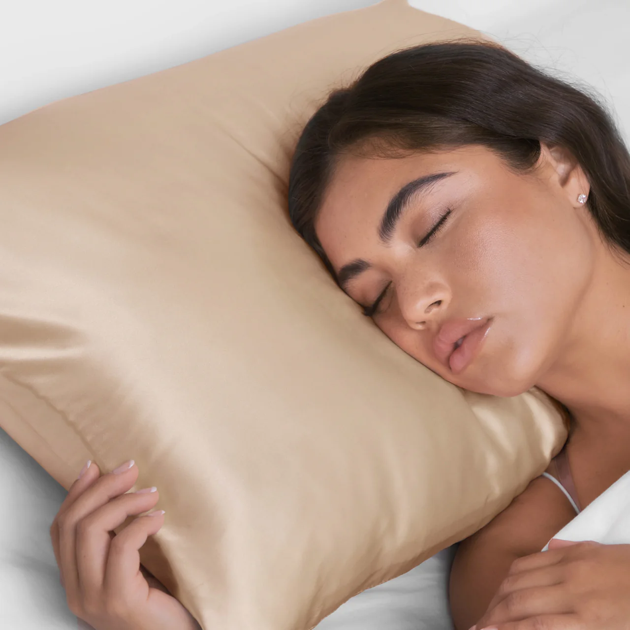 Satin Pillowcase in Champagne 2 Pack - Image 5