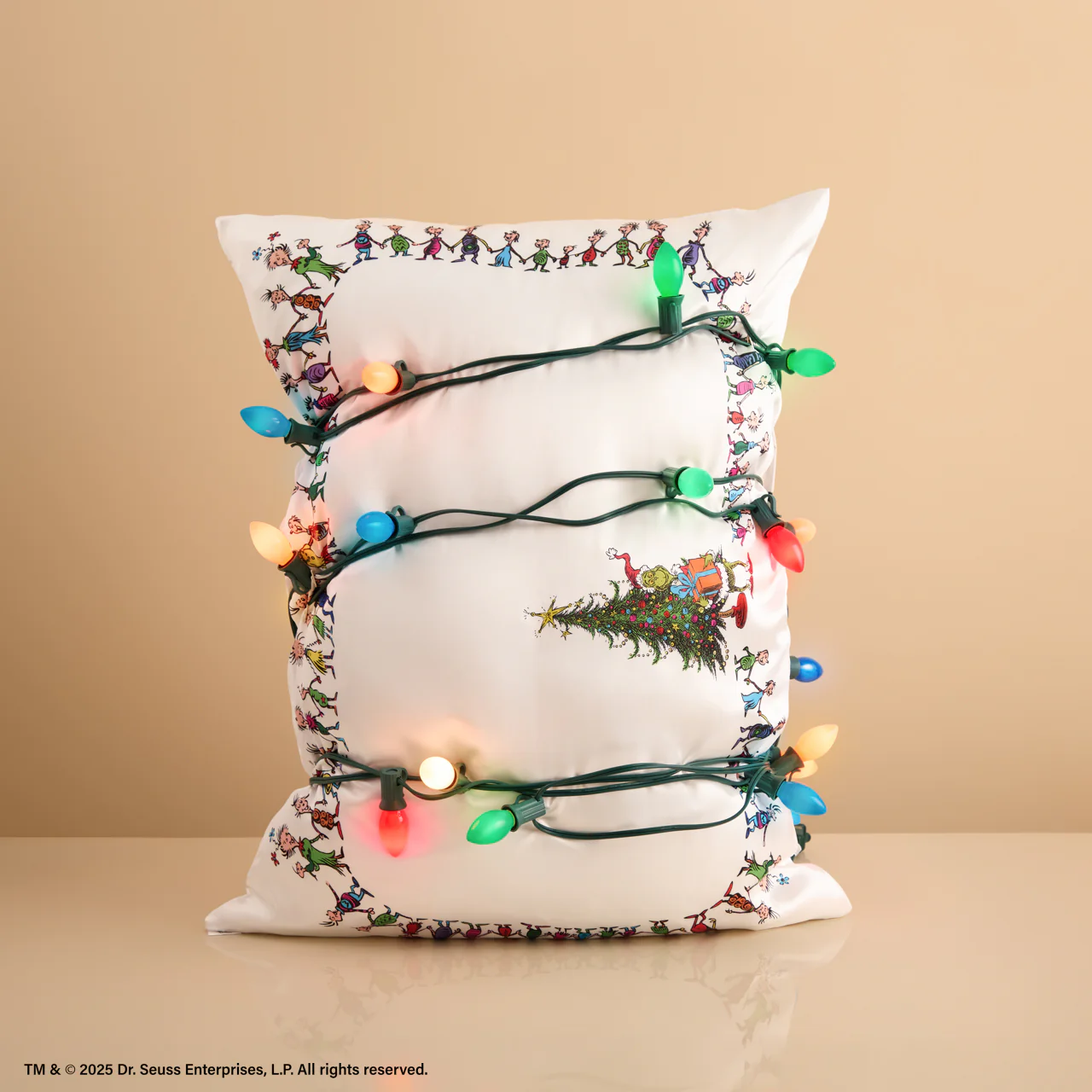 The Grinch x Kitsch Satin Pillowcase in Whoville - Image 2